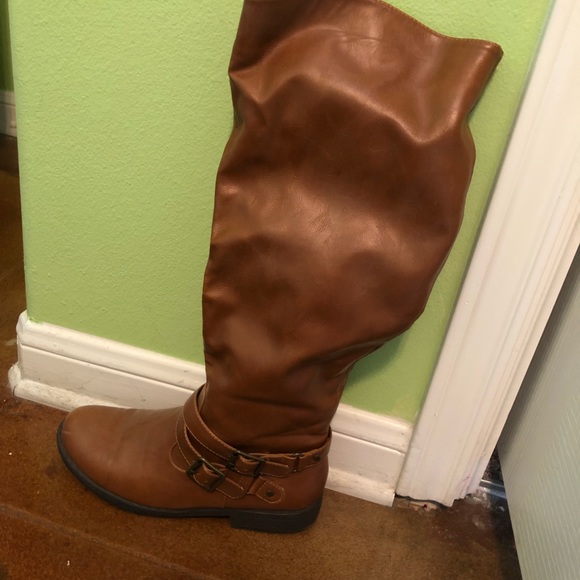 Knee high Riding boots - Picture 2 of 4